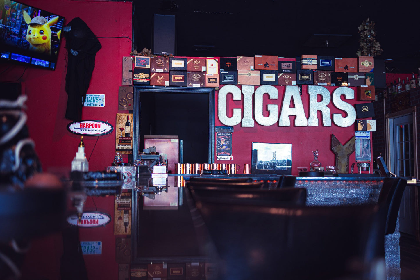 Elie's Smoking Lounge - Nashua, NH