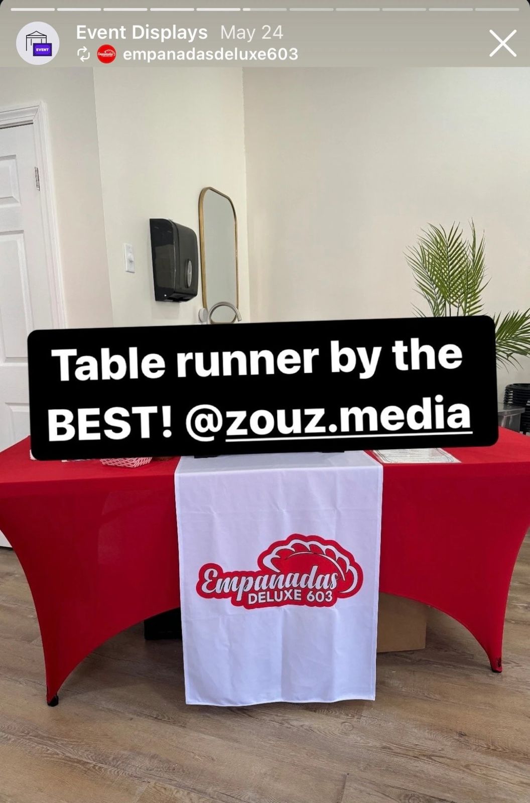 Empanadas Deluxe table runner over a stretch cover